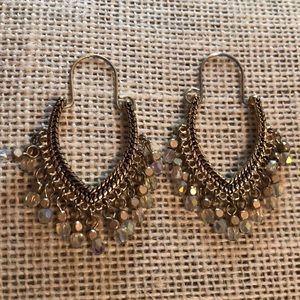 Cato brand beautiful Gold & Czech glass earrings